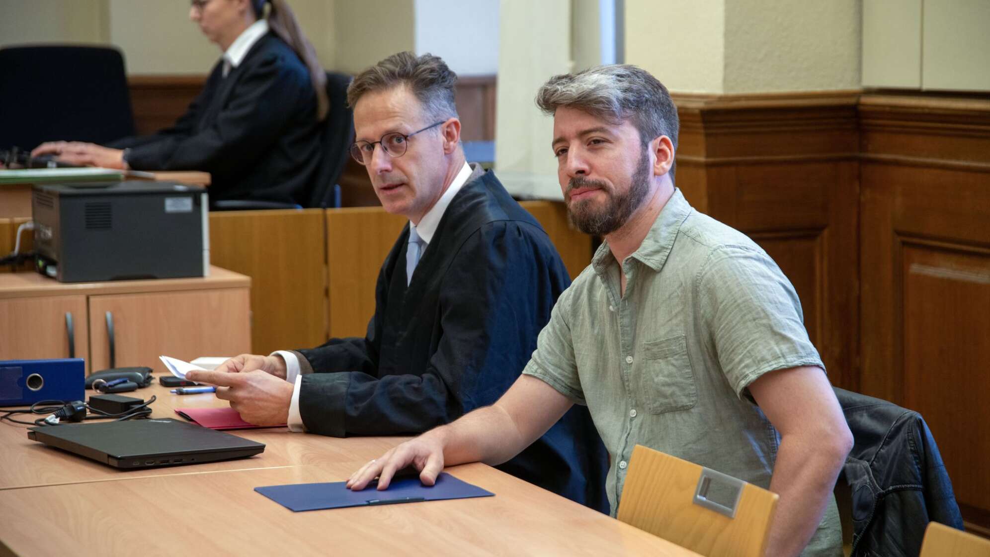 Prozess wegen Störung der Sprengung der Kühltürme