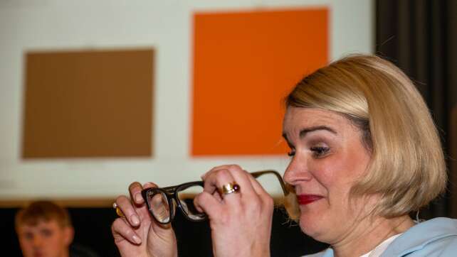 Augsburgs OB Weber kritisiert Umgang mit Frauen