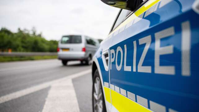 Geisterfahrer rammt Polizeiauto in Passau