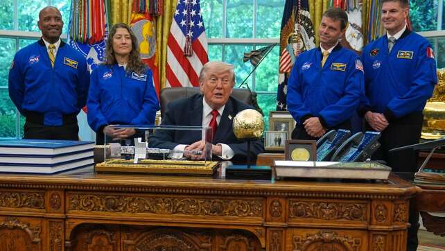 US-Präsident Trump empfängt Artemis-Astronauten