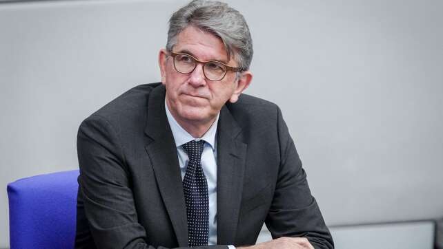 Gericht untersagt Weimers Äußerung zu Berliner Buchladen