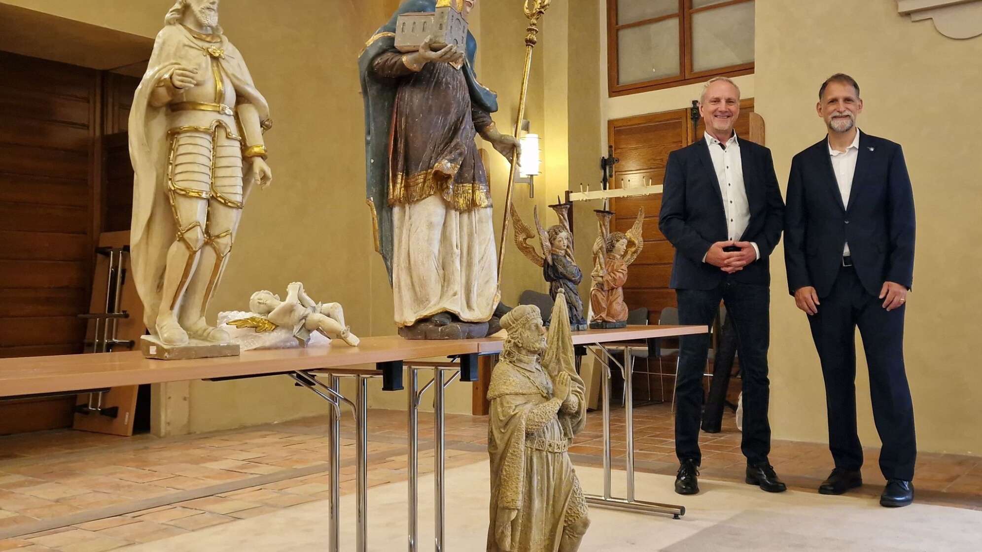 Rückgabe in Tschechien gestohlener Statuen