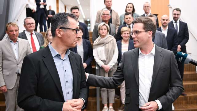 Koalitionsvertrag von Grünen und CDU im Südwesten steht