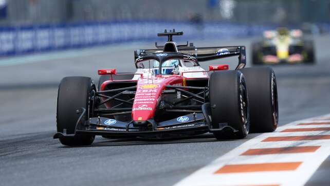 Nach Auszeit: Erste Formel-1-Bestzeit für Leclerc