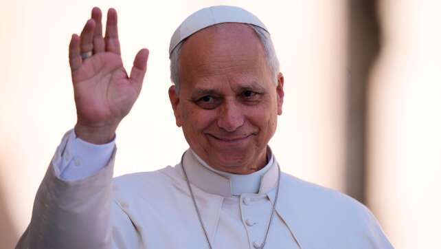 Papst macht ehemaligen Flüchtling in USA zum Bischof