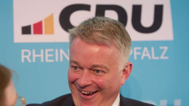 CDU und SPD stimmen für Koalitionsvertrag in Rheinland-Pfalz