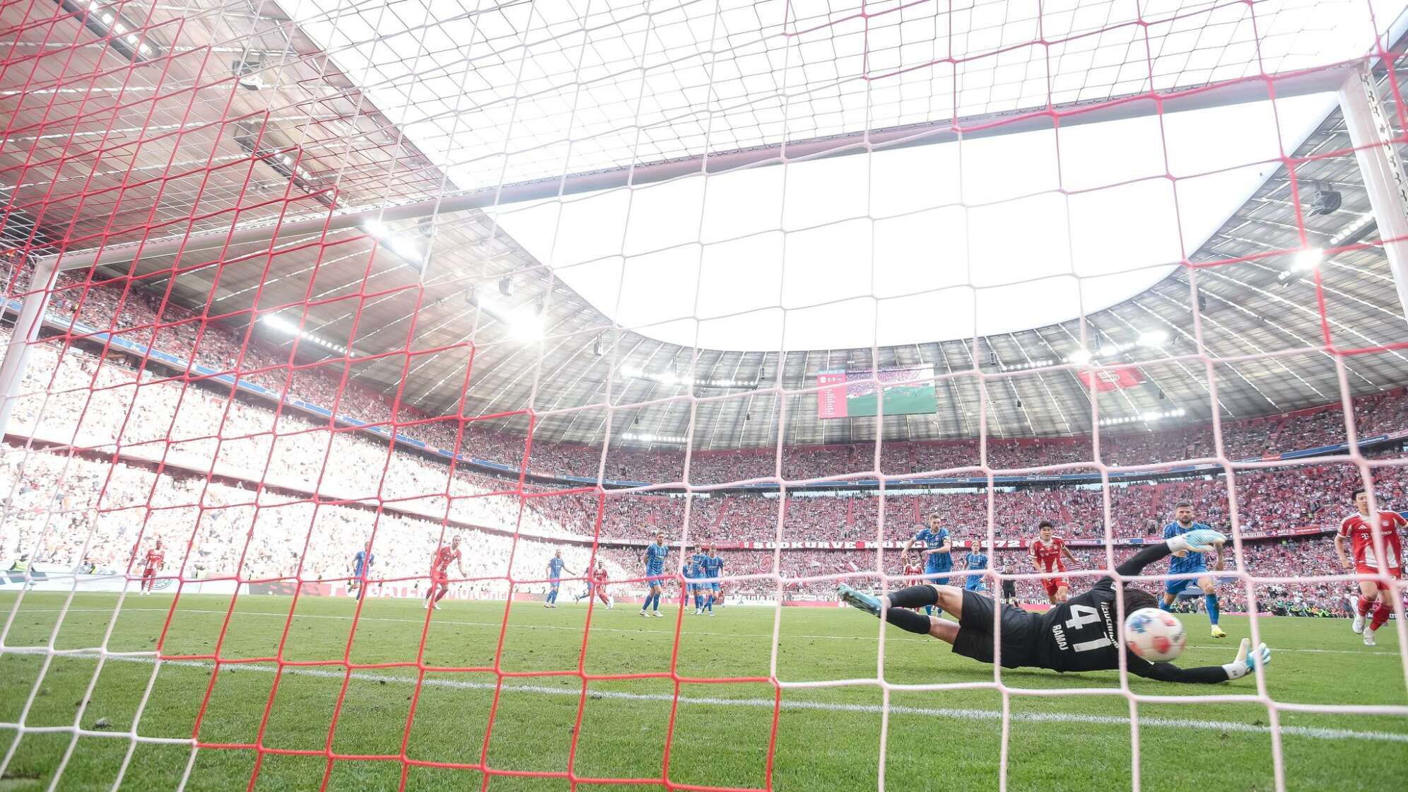 Bayern München - 1. FC Heidenheim