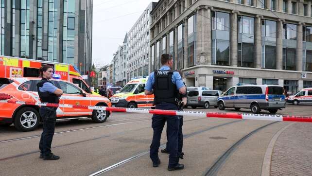 Viele offene Fragen nach mutmaßlicher Amokfahrt in Leipzig