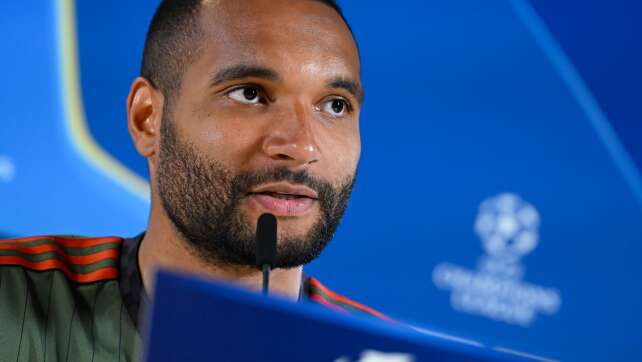 Bayern-Profi Tah deutlich: «Spielweise nicht ändern»