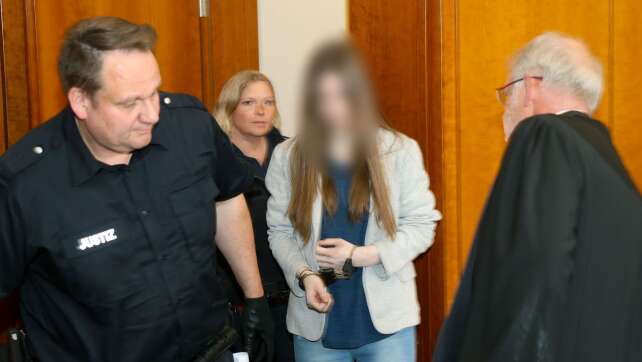 Mädchen im Wald ermordet - Lebenslange Haft für Betreuerin