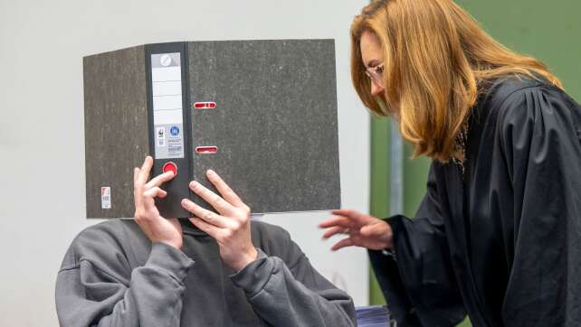 25-Jähriger gesteht Tötung seiner Stiefmutter