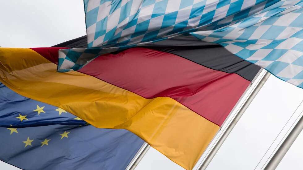 Ab dem Schuljahr 2026/2027: Bayernhymne und weitere Hymnen werden bei Abschlussfeiern an bayerischen Schulen verpflichtend gespielt