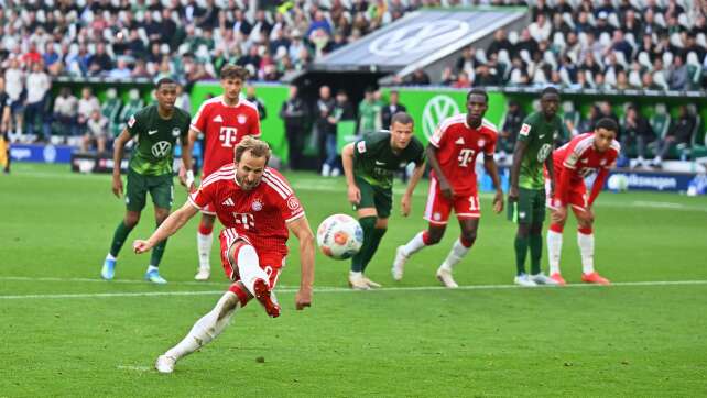 Ramponierter Elfmeterpunkt: Bayern mit Verständnis