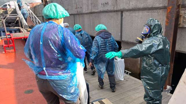 Feuerwehr holt deutsche Passagiere nach Hantavirus-Fall ab