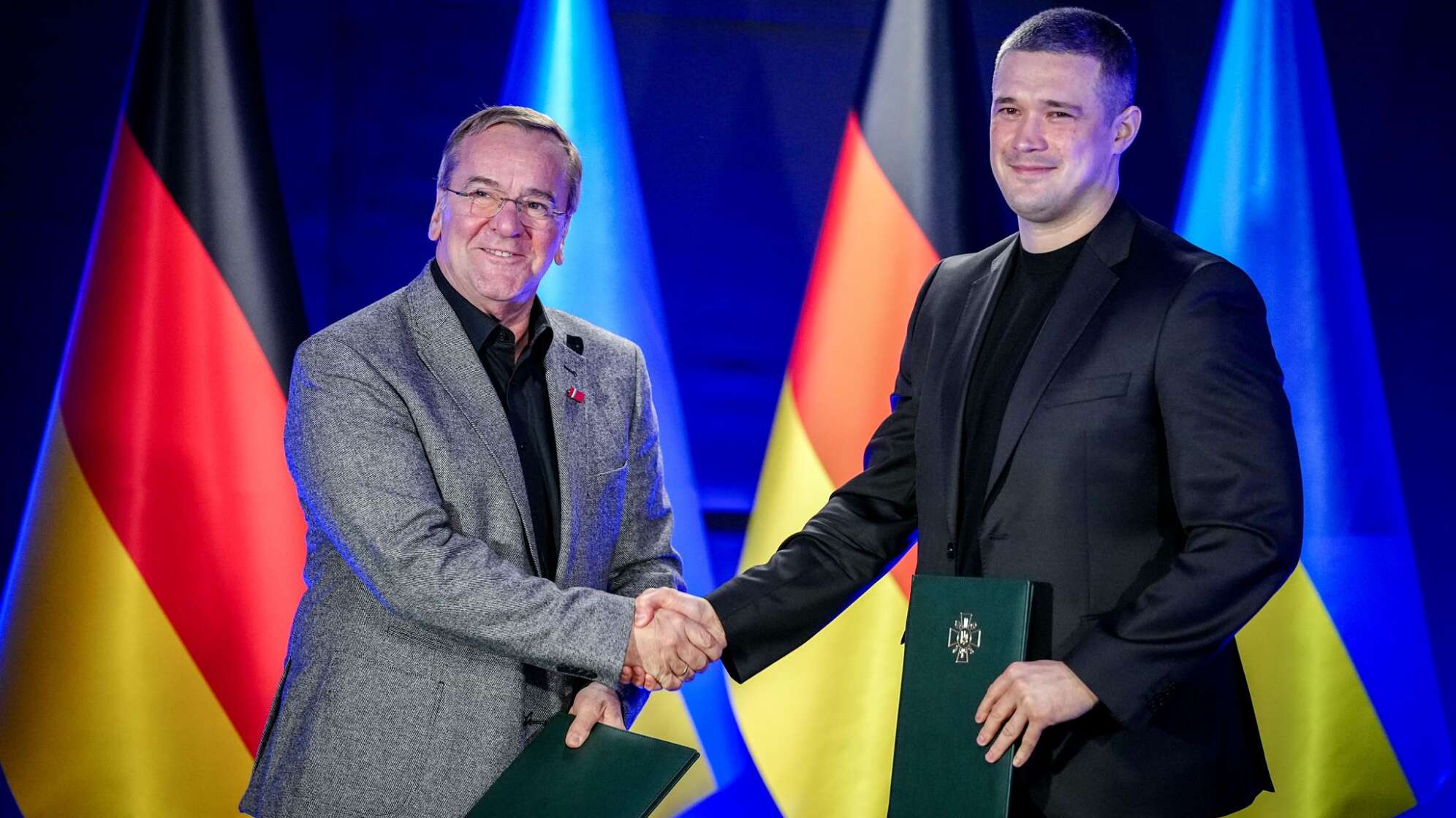 Verteidigungsminister Pistorius reist in die Ukraine