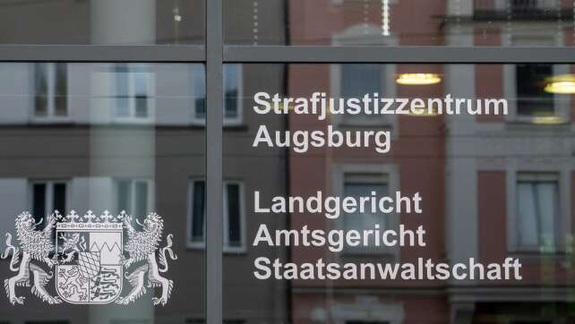Jugendlicher wegen Hammerattacke auf Schulhof vor Gericht