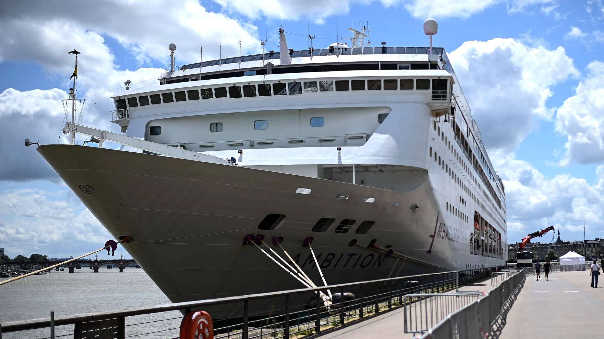Magen-Darm-Welle stoppt Kreuzfahrt in Bordeaux