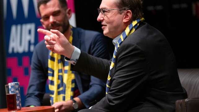 Dobrindt ruft zu Optimismus und Leistung wie früher auf