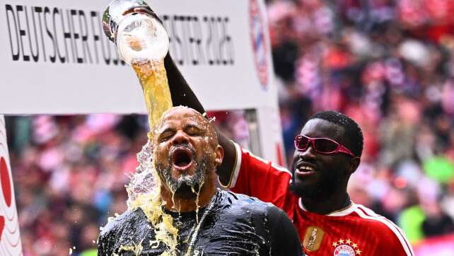Bayern mit Feier-Animateur Kompany heiß auf Pokal-Party