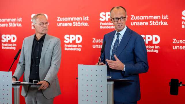 Merz vor SPD-Fraktion: Keine roten Linien mehr aufzeigen