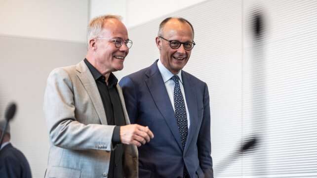 Merz wirbt für Koalition ohne rote Linien