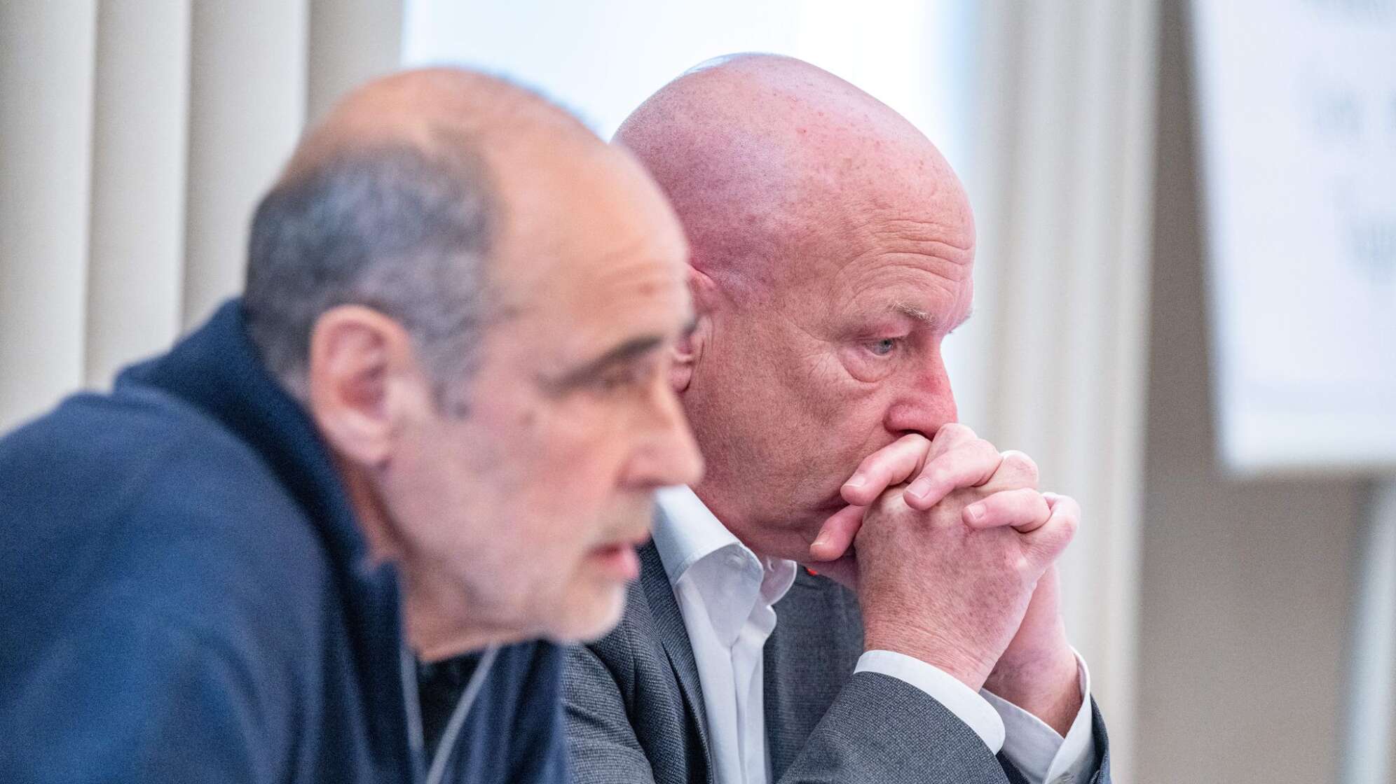 Ex-OB Joachim Wolbergs bei einer Pressekonferenz