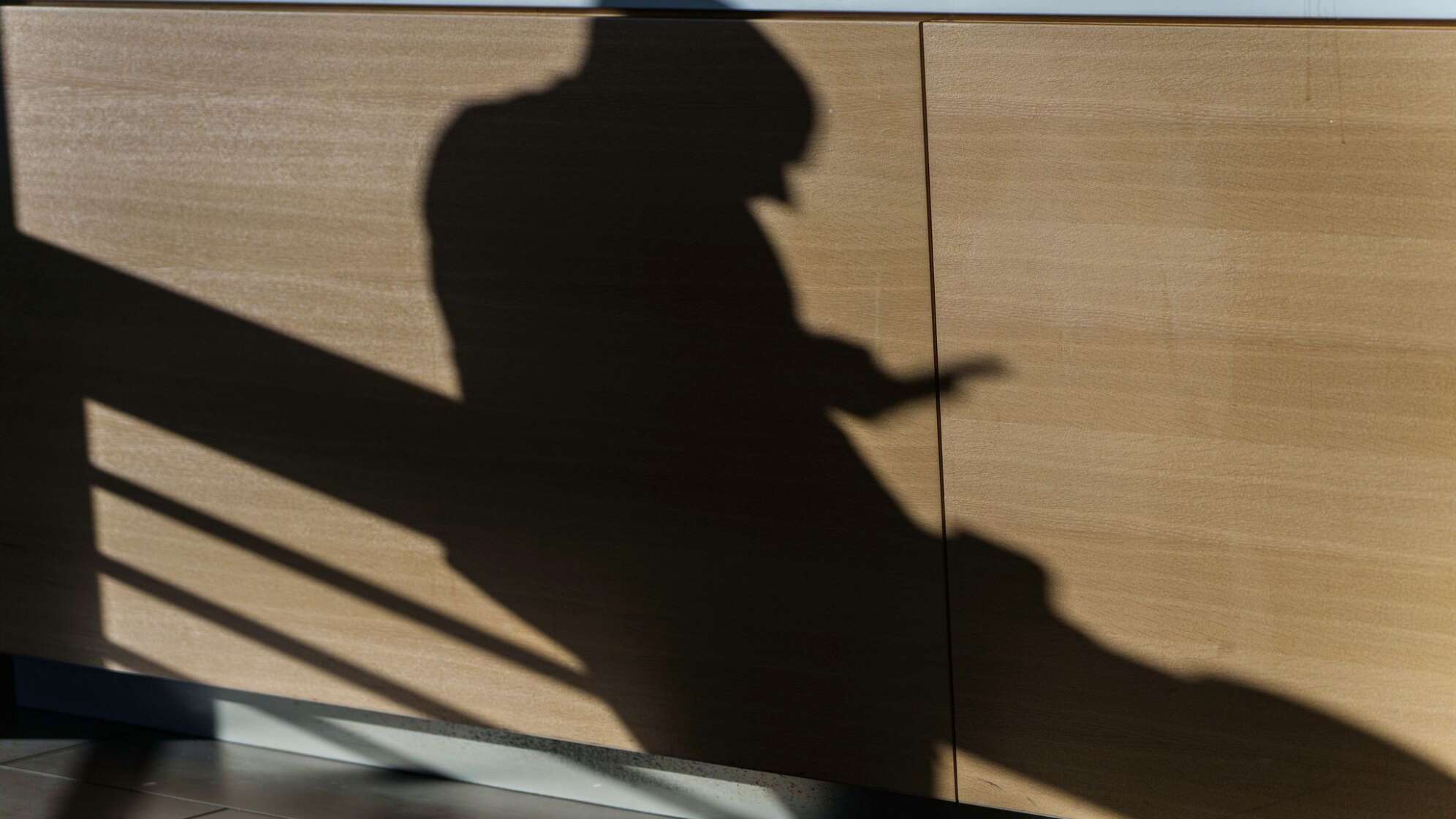 Umfrage: Mehrheit checkt stündlich das Handy