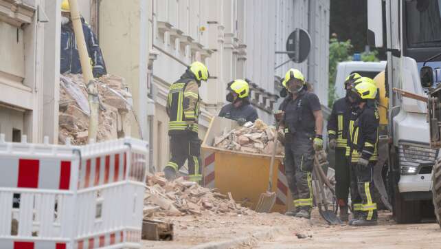 Retter bergen drei Leichen aus Trümmerhaufen in Görlitz