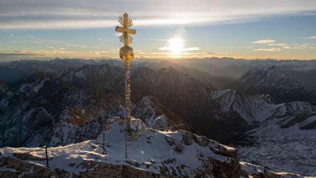 19-Jähriger stirbt bei nächtlichem Aufstieg zur Zugspitze