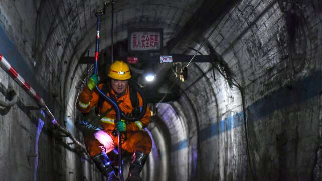 Rettungsarbeiten nach Minenunglück in Nordchina gehen weiter