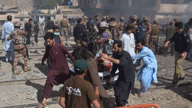 Pakistan: 30 Tote und viele Verletzte bei Explosion