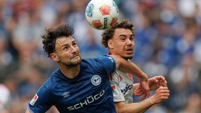 Bauer wechselt fest vom FC Augsburg nach Bielefeld