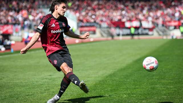 Mittelfeldspieler Baack verlässt 1. FC Nürnberg