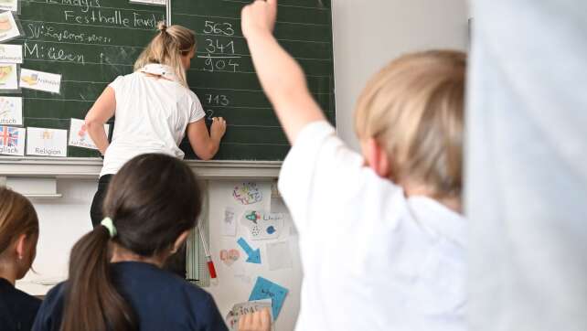 Bildungsexperten für Social Media-Verbot an Grundschulen