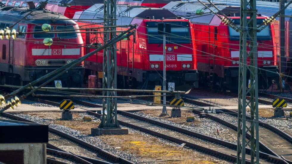Monatelange Bahn-Sperrungen in Franken und der Oberpfalz ab Juni 2026: Diese Strecken sind betroffen – Ersatzverkehr und längere Fahrzeiten im Überblick