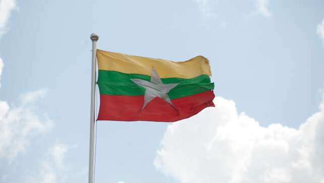 Viele Tote nach Explosion von Munitionslager in Myanmar