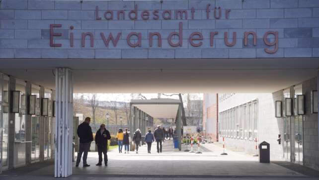 Fast alle deutschen Neubürger wählen den Doppelpass