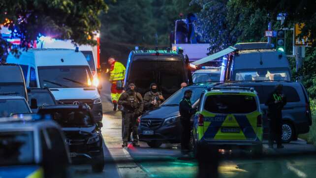 Polizist in Dortmund angeschossen - Kinder als Geiseln?