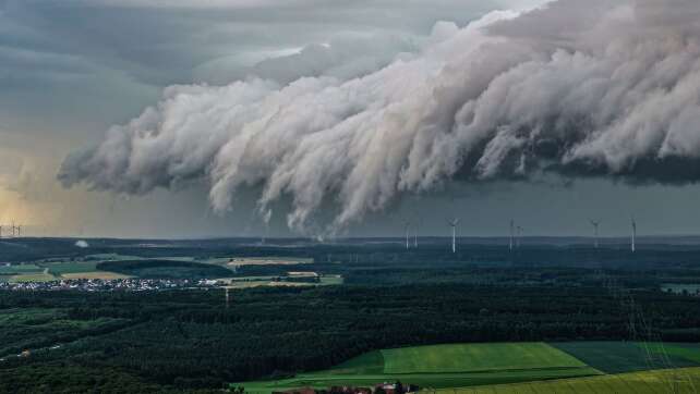 Hagel, Sturmböen, Starkregen – Das bringt das Wetter heute