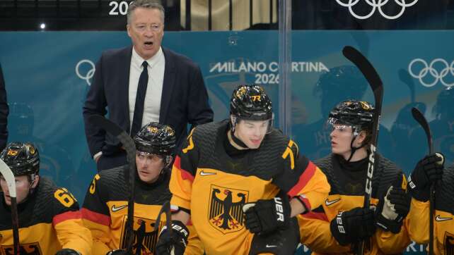 Eishockey-Rückschritt: Kreis muss gehen, Künast darf bleiben