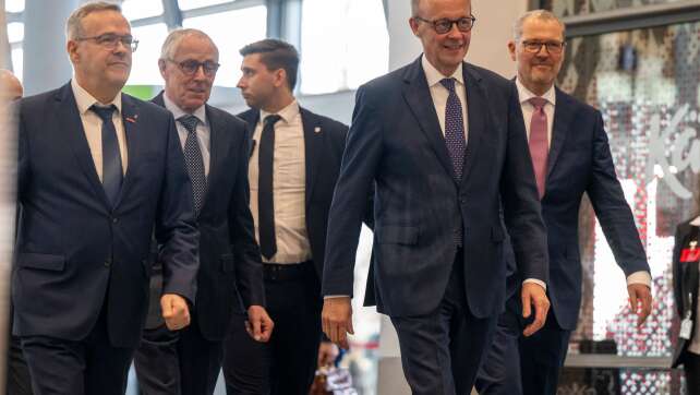 Wirtschaftsverbände: Treffen im Kanzleramt als Chance nutzen