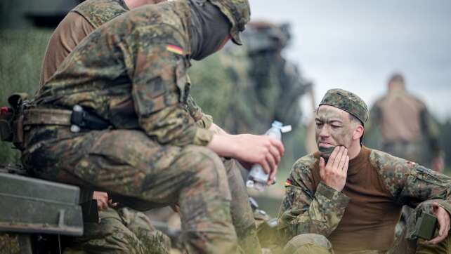 Deutsche Panzerbrigade übt erstmals Gefecht in Litauen