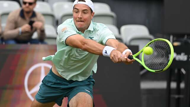 Nach Regen: Tennisprofi Struff scheidet wie Hanfmann aus
