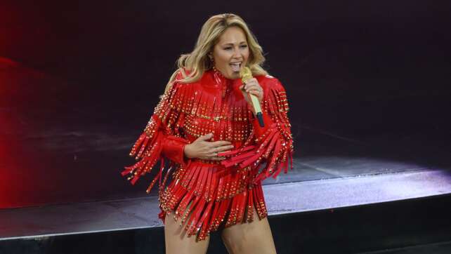 Helene Fischer: Tourauftakt in Dresden vor über 35.000 Fans