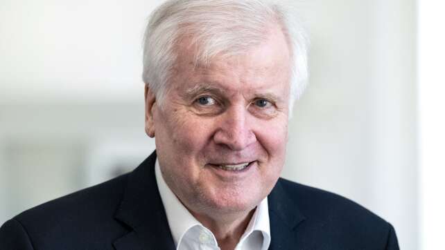 «Genugtuung»: Seehofer fühlt sich bei Asylkurs bestätigt