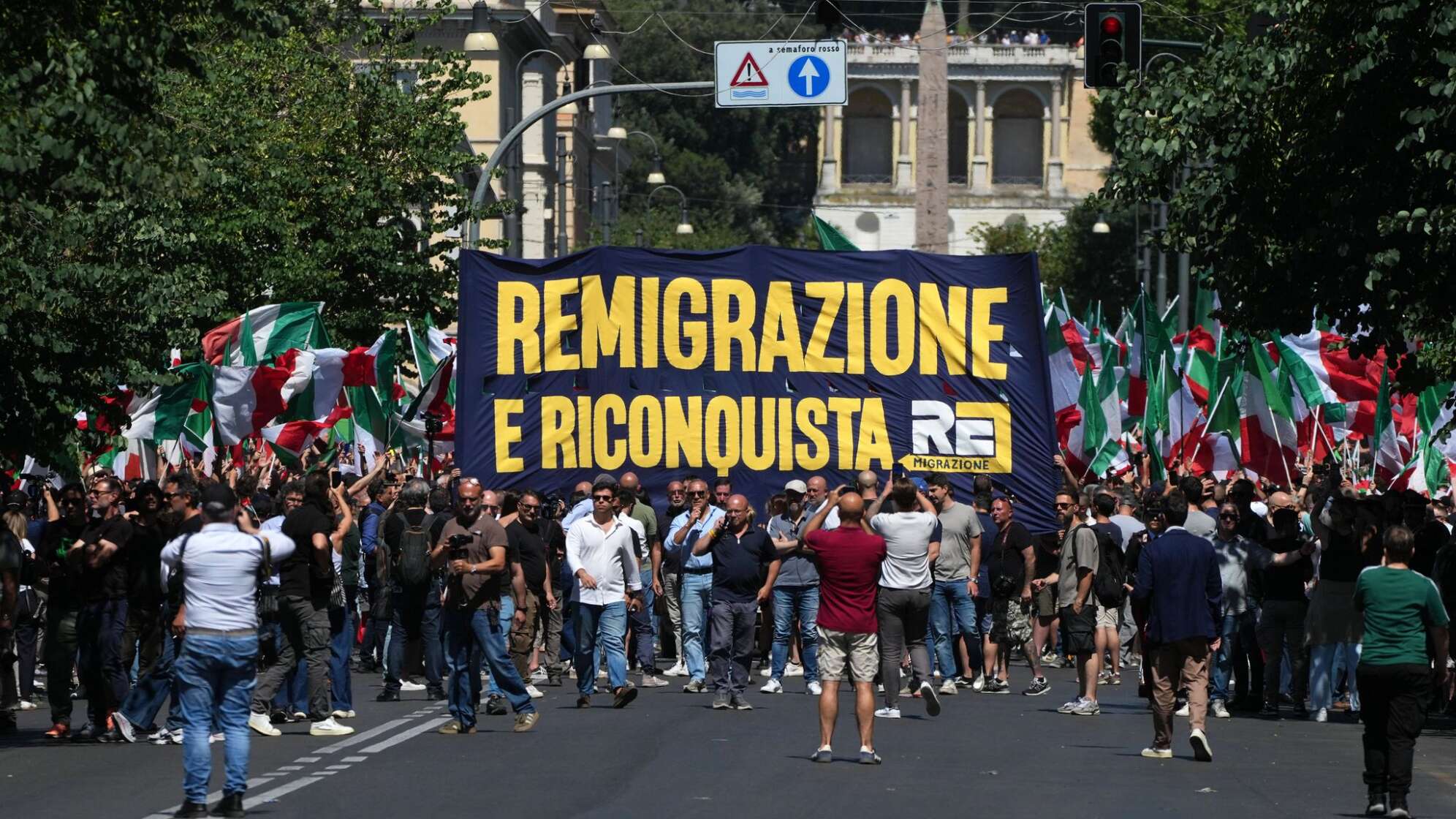 Demonstration «Remigration und Rückeroberung» in Rom