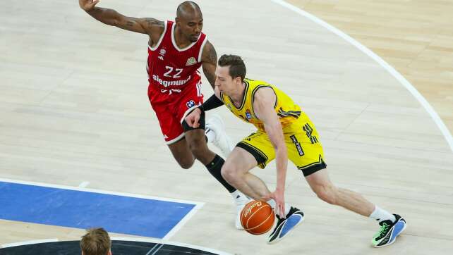 Bayern düpiert: Alba Berlin gleicht in Finalserie aus
