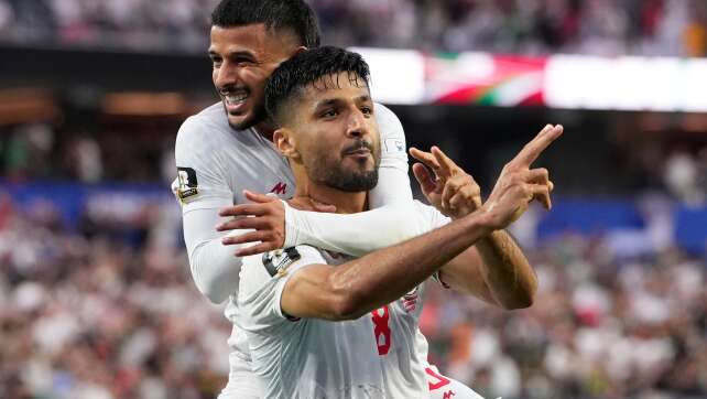 Irans Fußballer senden Botschaften - im und nach dem Spiel