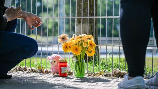 Kleines Mädchen starb nach Hitzeschlag im Auto