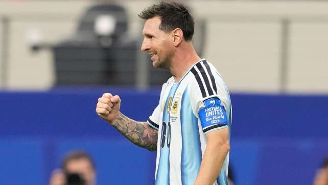 Entthronter Klose gratuliert Messi: «Der Beste aller Zeiten»